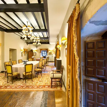 De Santillana Gil Blas Hotel