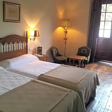 De Santillana Gil Blas Hotell 4*