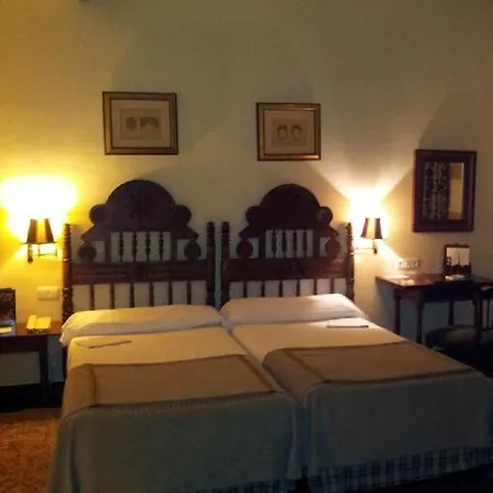 De Santillana Gil Blas 호텔 4*