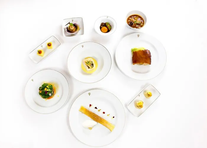 Отель De Santillana Gil Blas 4*