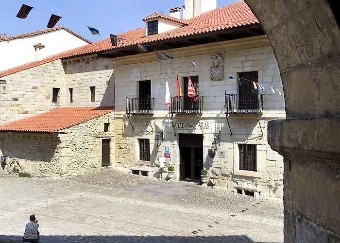 Отель De Santillana Gil Blas 4*