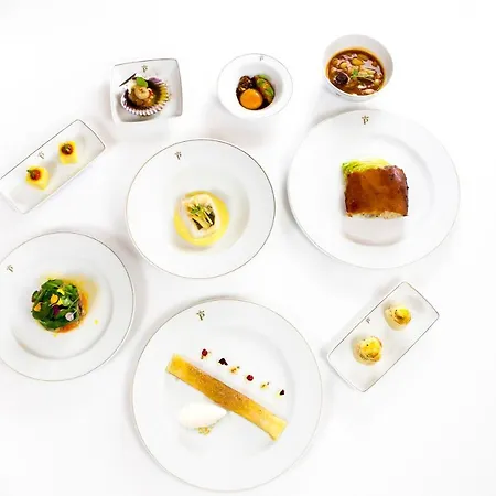 Ξενοδοχείο De Santillana Gil Blas 4*