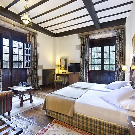 Hotel De Santillana Gil Blas 4*