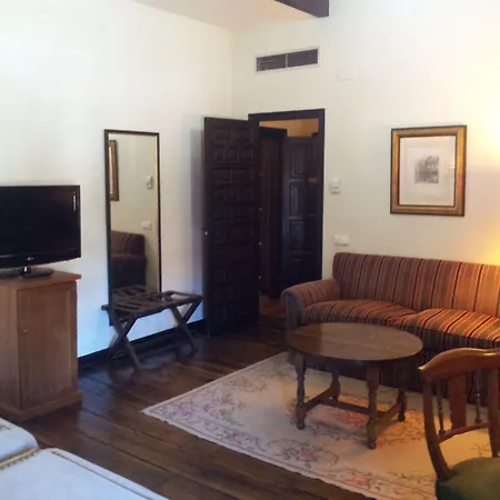 Ξενοδοχείο De Santillana Gil Blas Σαντιγιάνα ντελ Μαρ