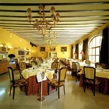 Ξενοδοχείο De Santillana Gil Blas Σαντιγιάνα ντελ Μαρ