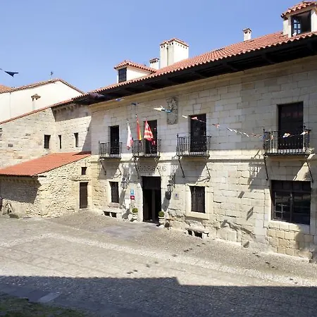 De Santillana Gil Blas 4* Σαντιγιάνα ντελ Μαρ