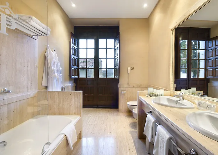 De Santillana Gil Blas Hotel